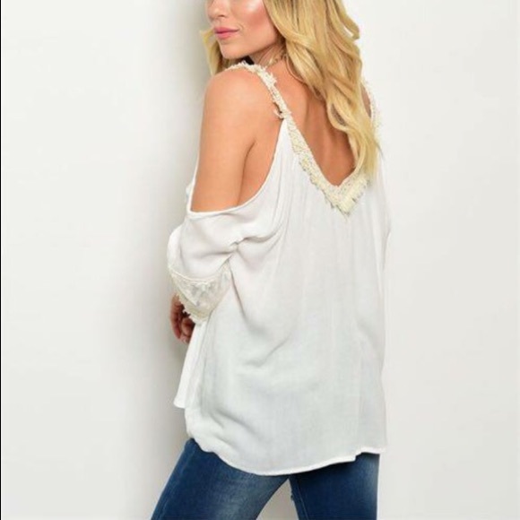 ❗️LAST ONE❗️Vanilla Lace Fringe Cold Shoulder Top - Picture 2 of 3