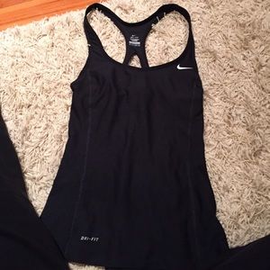 XS Nike dri-fit workout top