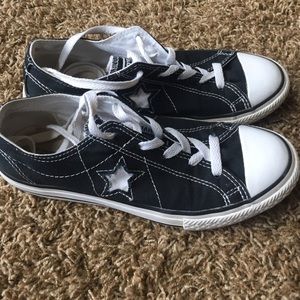 Converse US 4