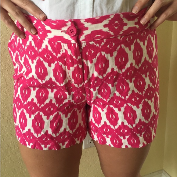 LAST CHANCE 💓 Pink & White Printed Shorts