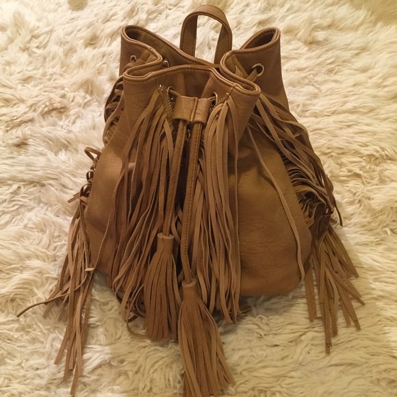 🚫Sold🚫🌞Hang Tight Fringe Backpack - Brown - Picture 2 of 4