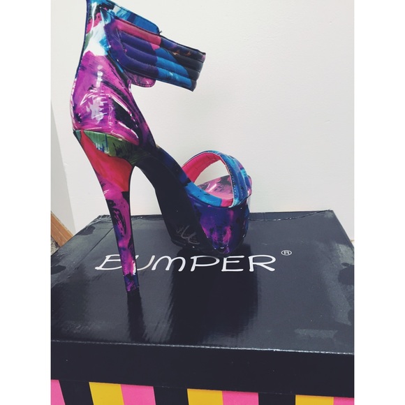 🌺👠 Kimberly Heels 👠🌺 - Picture 2 of 2