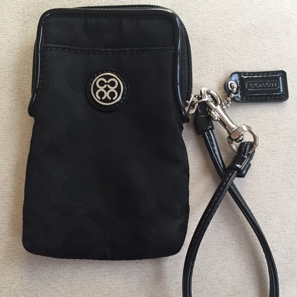 Coach Signature Wristlet - Black