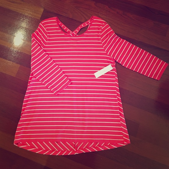 Erin London top
