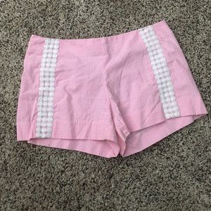 Lilly Pulitzer mid waist shorts