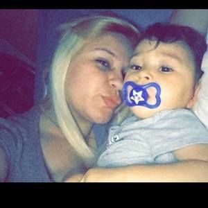 Meet your Posher, Aileen