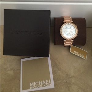 BNWT Michael kors watch MK5491