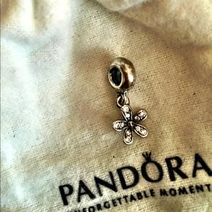 Pandora flower charm - authentic