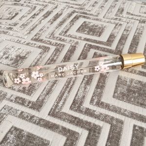 Marc Jacobs travel size eau de toilette