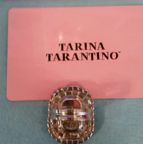 SOLD Authentic Tarina Tarintino Cocktail Ring. - Picture 4 of 4
