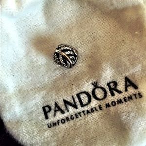 Pandora feather charm - authentic