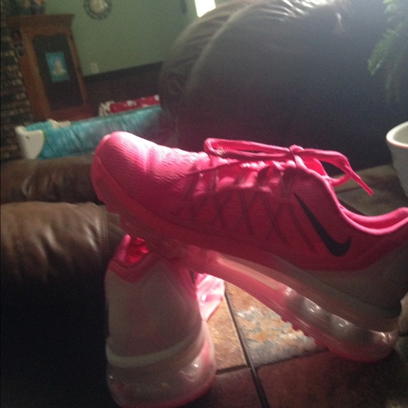 New Nike air max