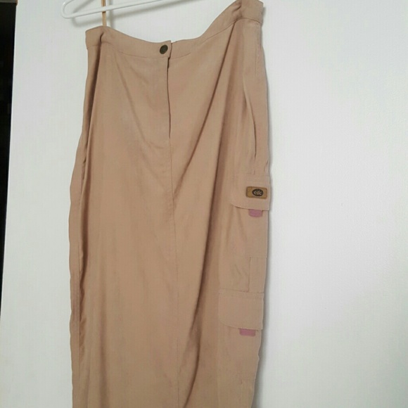 Skirt - Picture 2 of 2