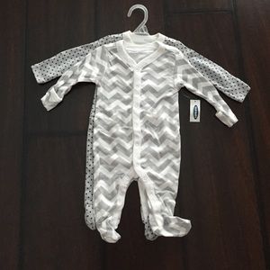 Set of 2 Old Navy 0-3 month infant sleepers