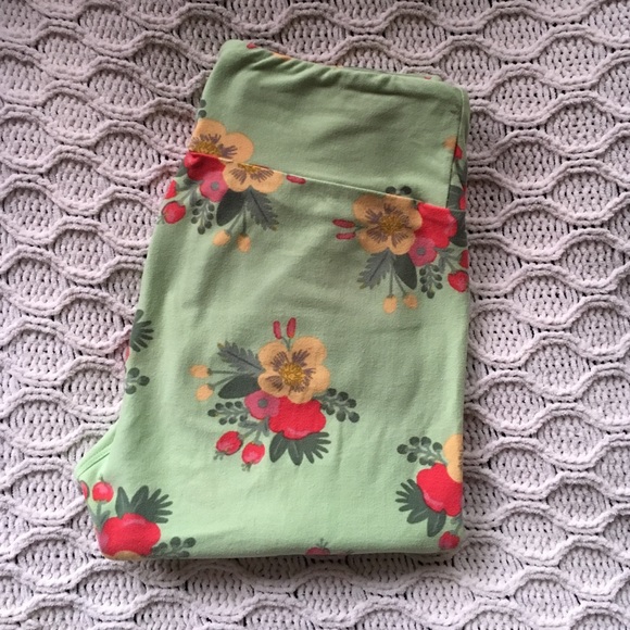 Lularoe Floral Leggings OS China