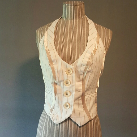 Super unique bow back & button down pinstripe vest