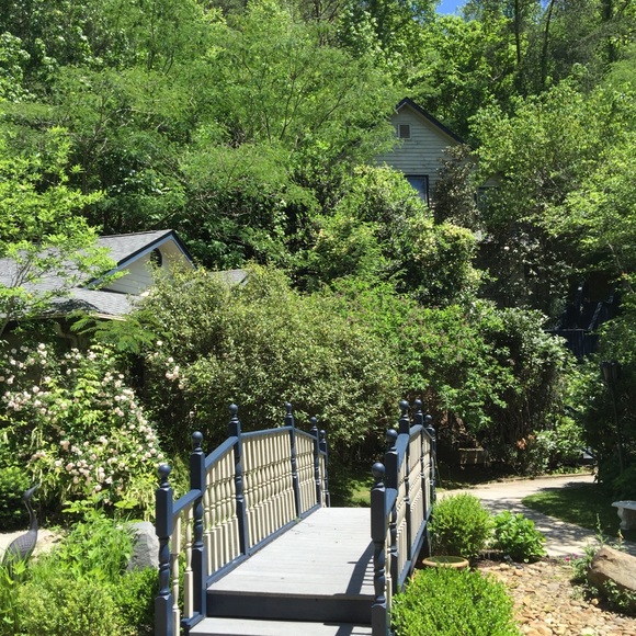 Meet your Posher, Mj - Picture 1 of 1