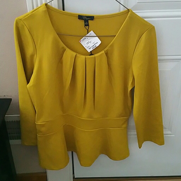 3/4 sleeve mustard peplum top