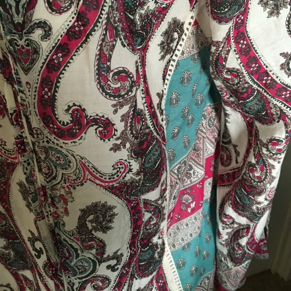 Tunic - Picture 2 of 3