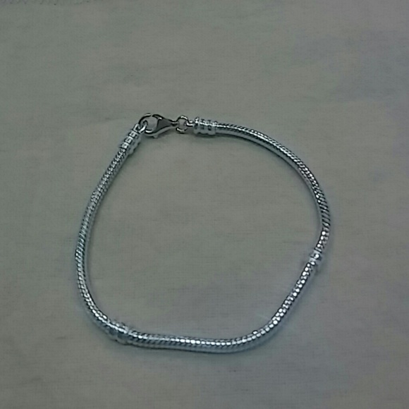 Authentic PANDORA lobster clasp bracelet