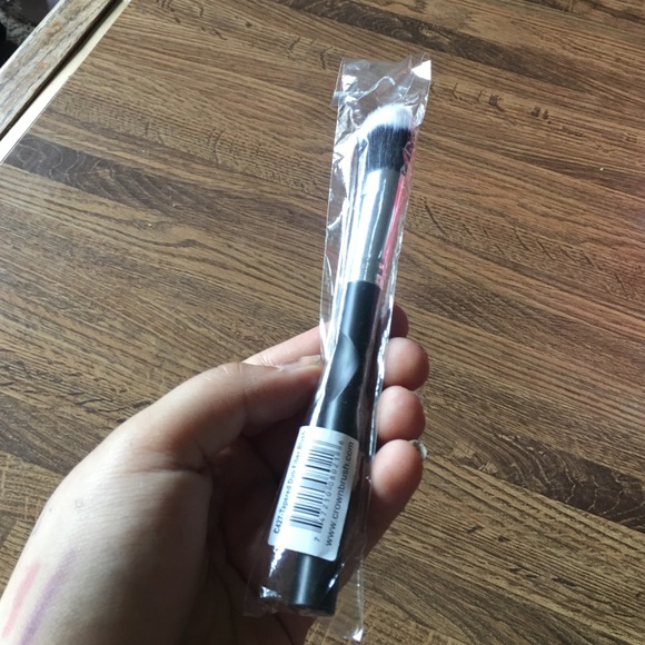 Brand new duo fiber brush❕❕