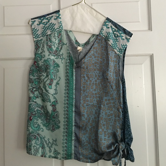 adorable patterned silk shirt