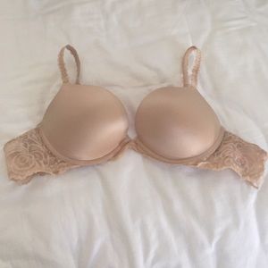 Victoria's Secret PINK bra