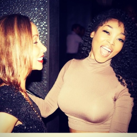 Top - Picture 2 of 2