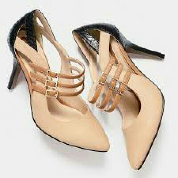 Avon Retro Pumps