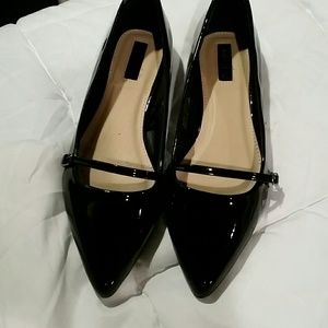 Dress shoes