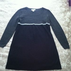 Short, sweater dress