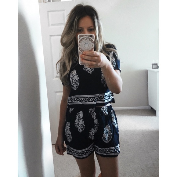 Navy Print Two Piece Set - Picture 2 of 4