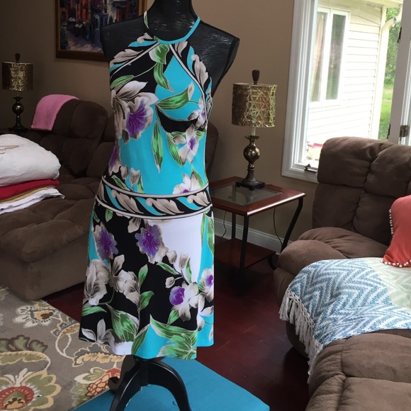 Beautiful cache dress