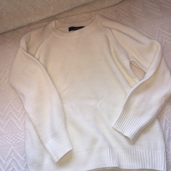 ✨ Forever 21 Sweater - New w/out Tags! ✨