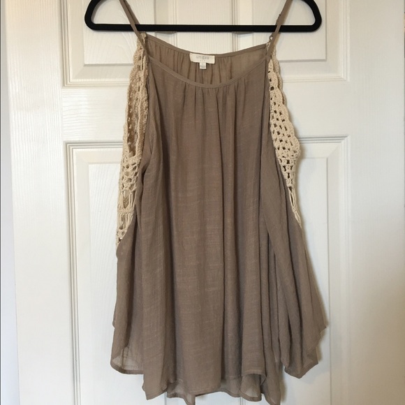 Umgee Open-Shoulder Top