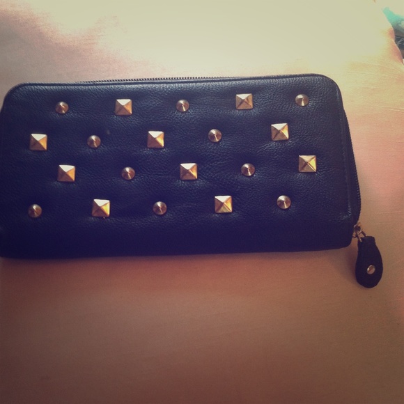 Black studded Steve Madden wallet