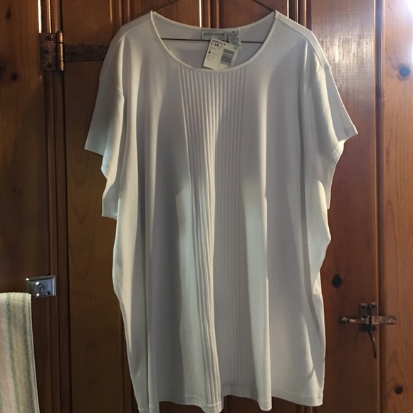 Blouse by Jaclyn Smith
