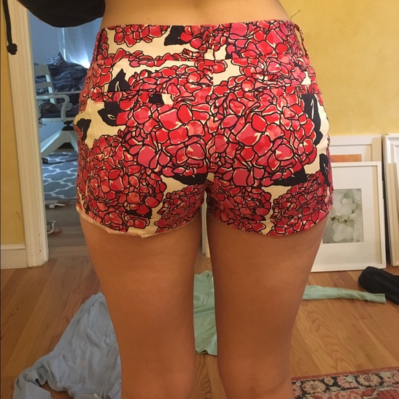 Limited addition vineyard vines boat shorts
