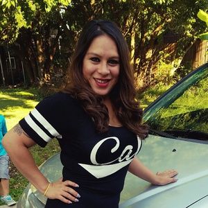 Meet your Posher, Ada