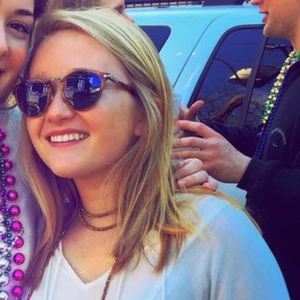 Meet your Posher, Sara-kinard