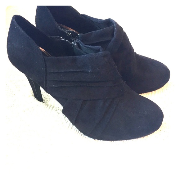 ✨ Black High Heel Booties ✨