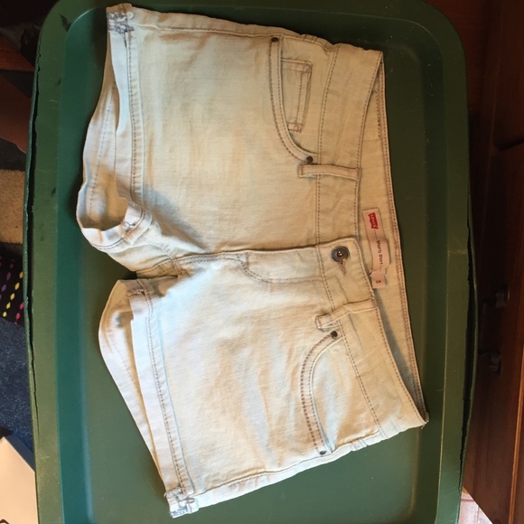 Levi's shorts
