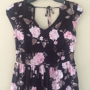 PacSun short open back floral sundress