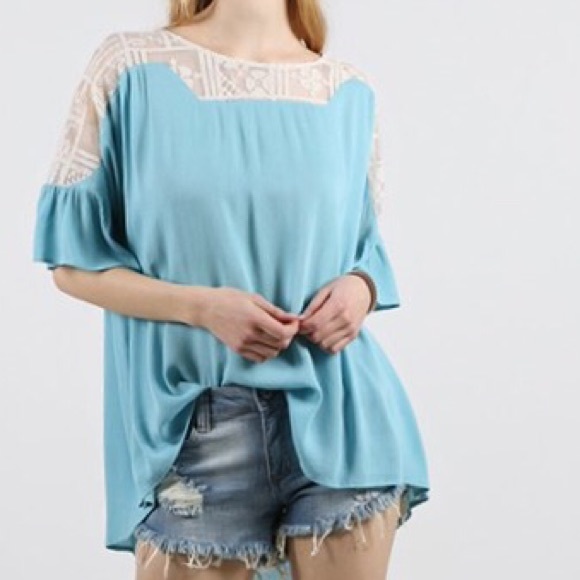 Lace detailed top - Picture 1 of 4