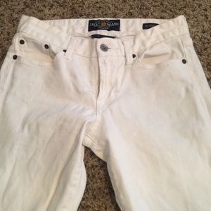 FLASH SALE! 24 hours! Lucky Brand White jeans!