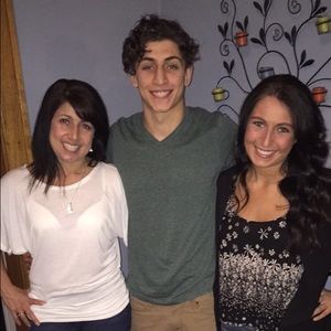 Meet your Posher, Kenzie