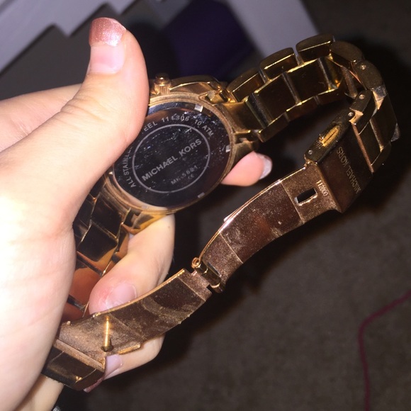 Michael kors diamond watch - Picture 3 of 3