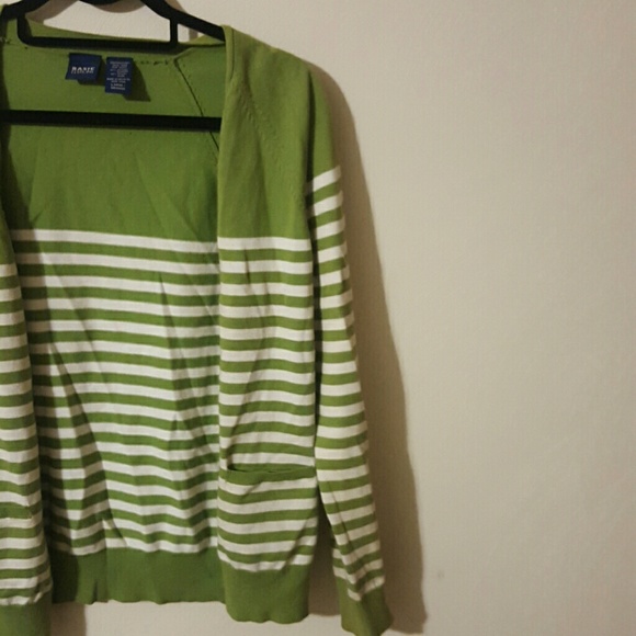 ๐๐ STRIPED CARDIGAN - Picture 2 of 3