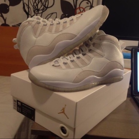 Ovo 10 white size 11