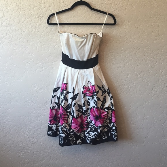 Strapless Dress with Pink Flowers and Black Detail